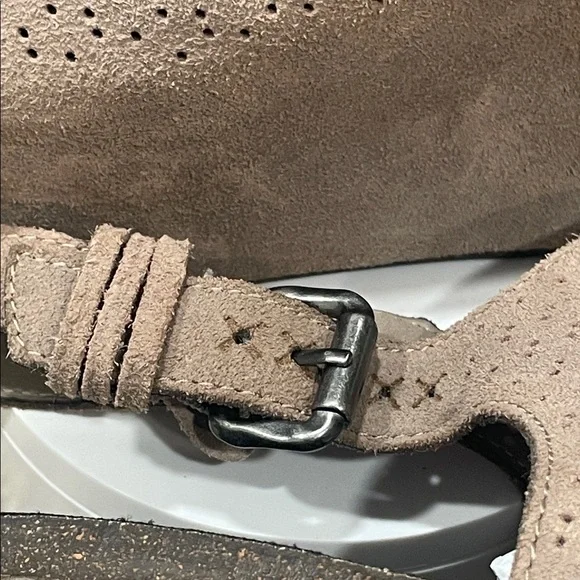 OTBT Taupe Wedge Sandal - Picture 9 of 9